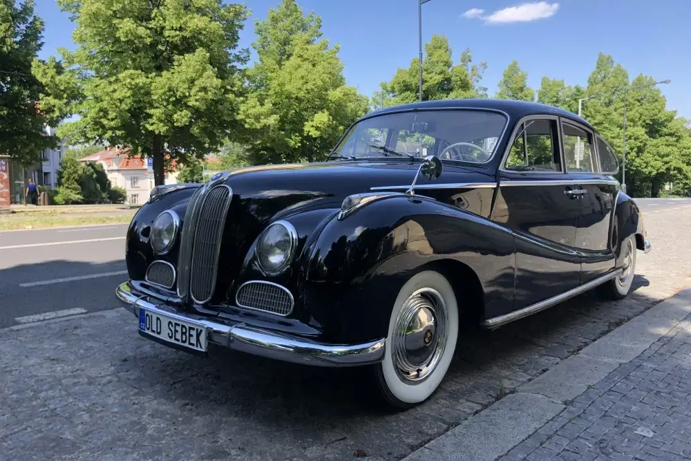 BMW 501